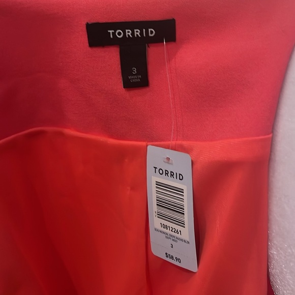 Torrid Plus Size Coral Blazer - Picture 7 of 8